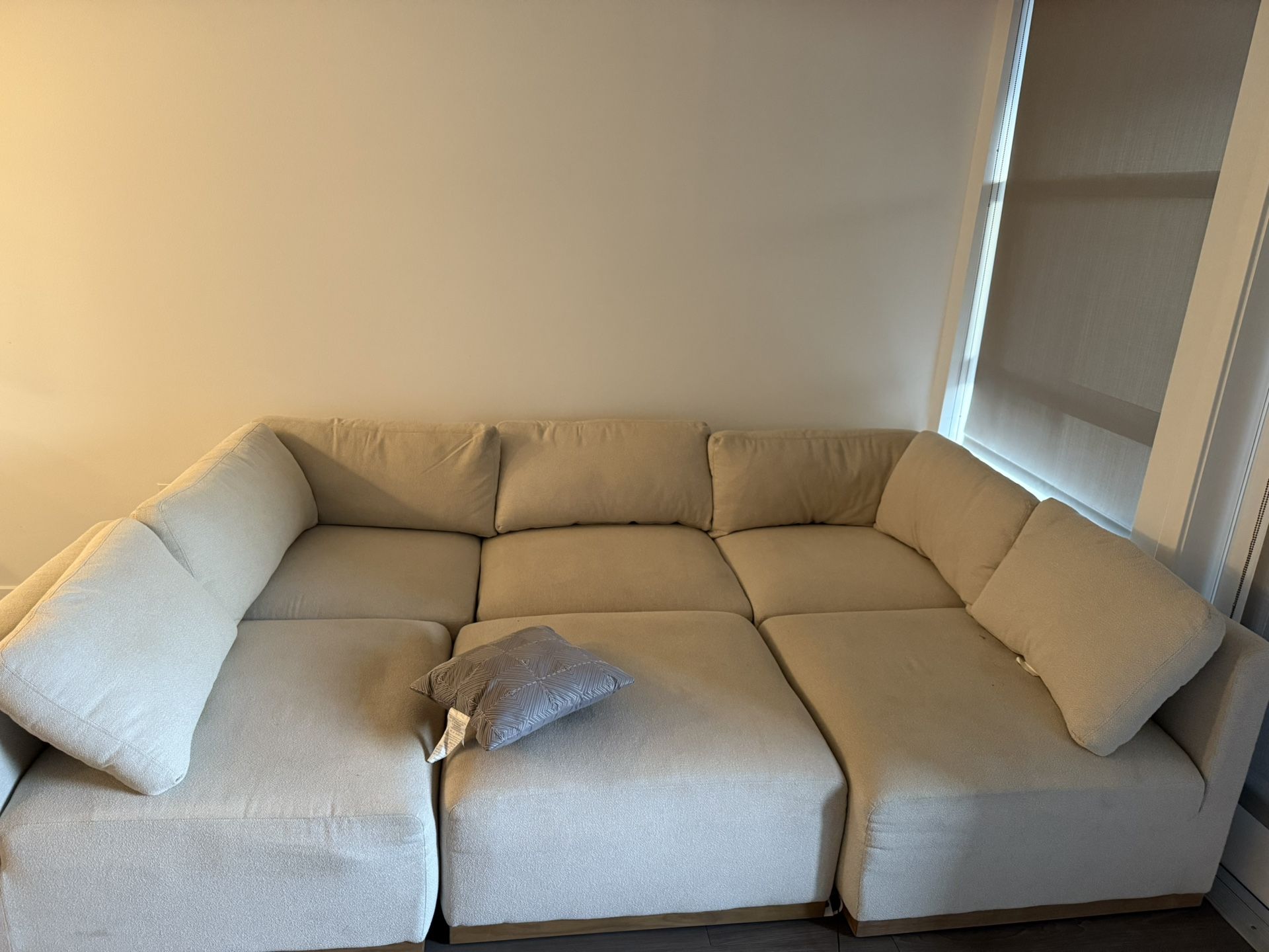 Sectional couch