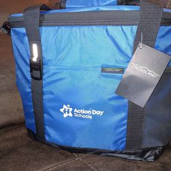 Blue Crossland Cooler Bag.