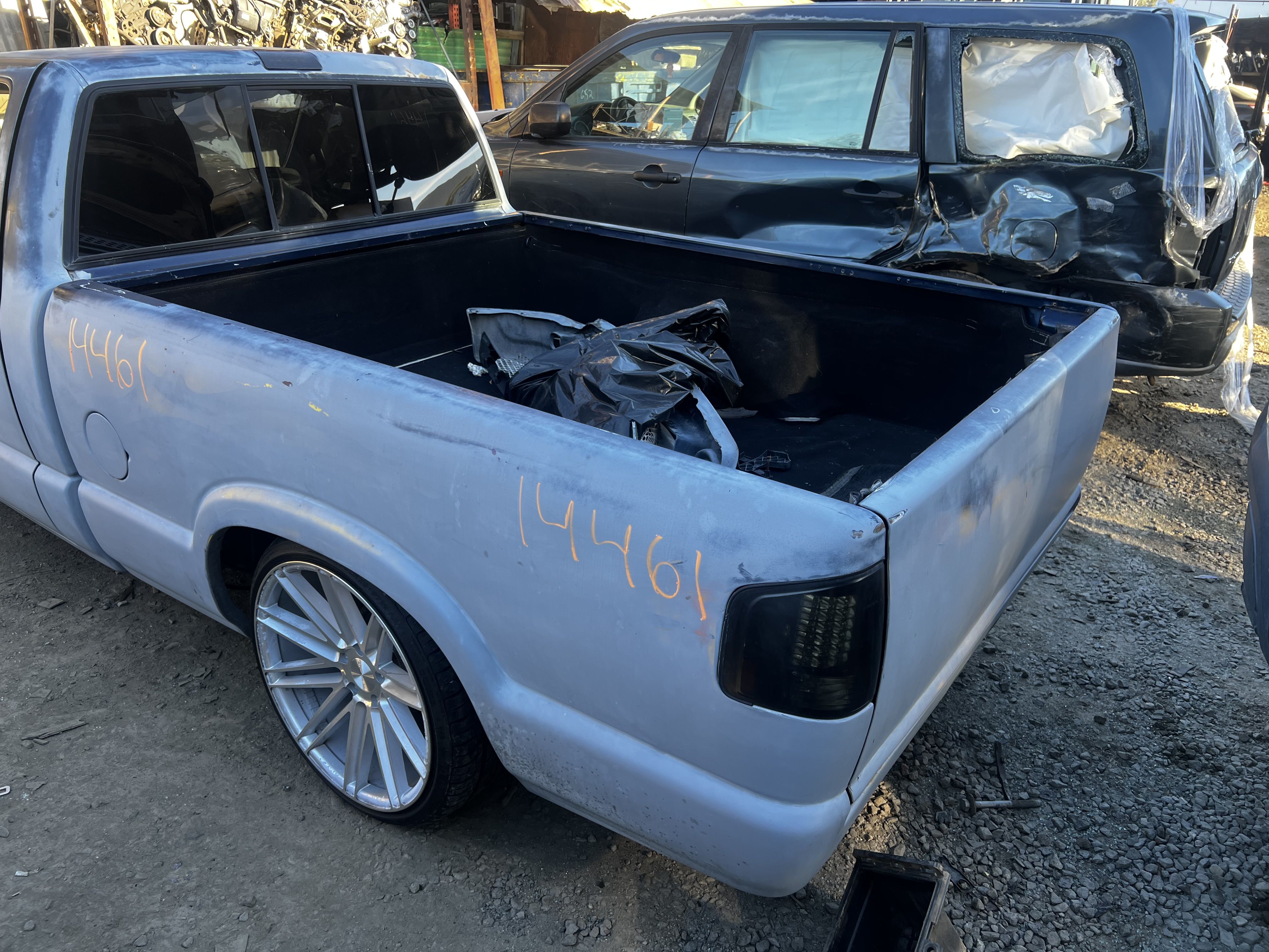 Parts for CHEVROLET S10 PICKUP 2WD 4C REG CAB 2.2L 1999 - Stock #14461