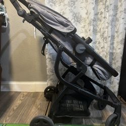 EvenFlo Pivot Stroller