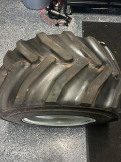 Tractor tire