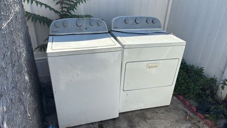 Washer and dryer set  (need fix)
