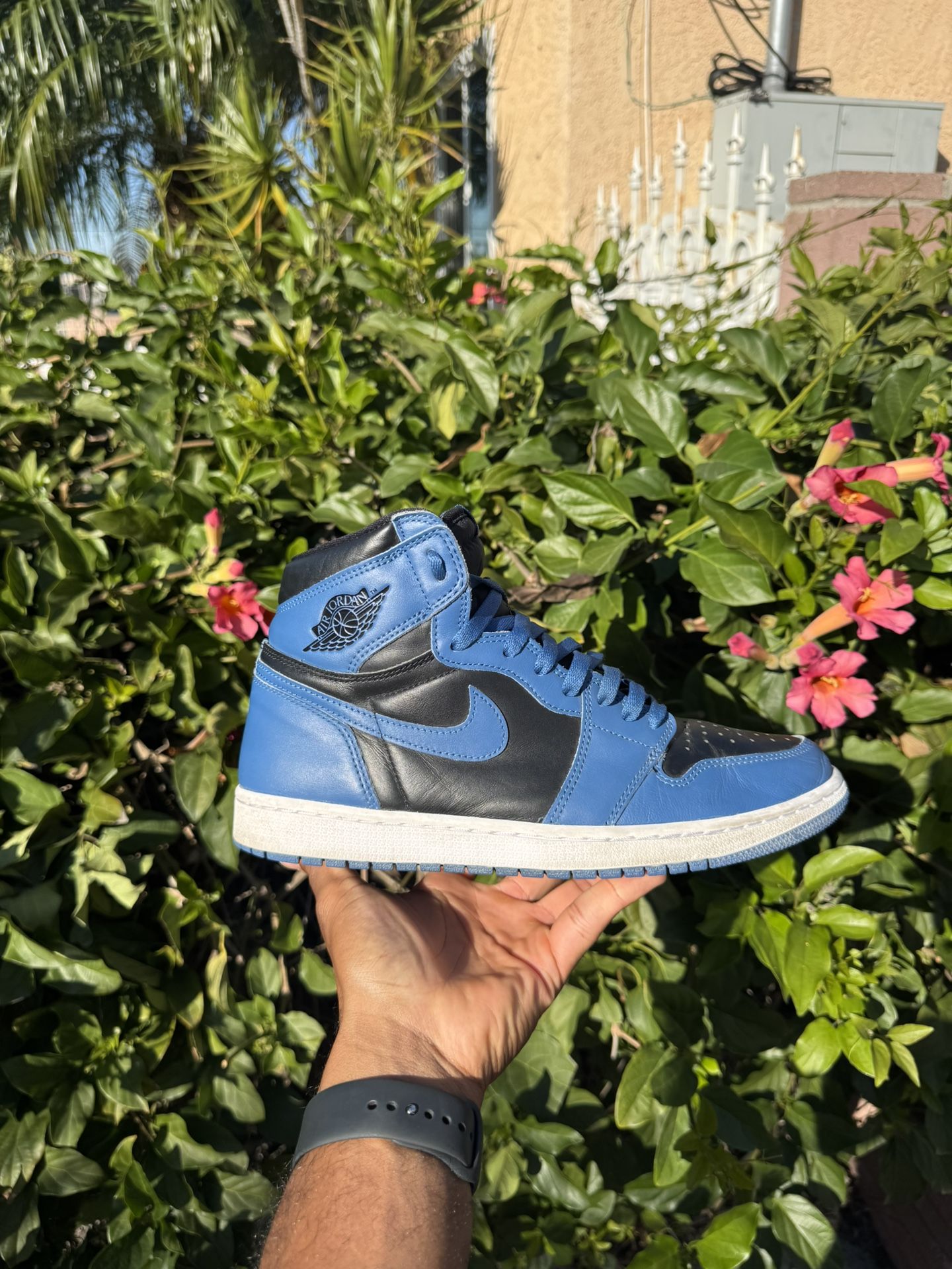 Jordan 1 Retro “Dark Marina Blue” Size 11