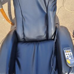 Human Touch iJoy 2310 Massage Chair