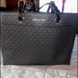 Michael Kors Purses