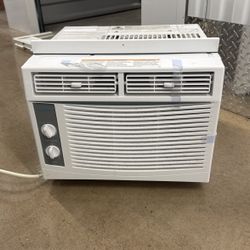 Window AC