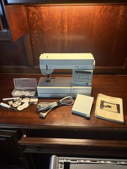 Pfaff Sewing/Embroidering Machine