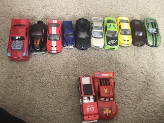 Car collection ( medium size) 12 piece...