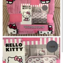 USED HELLO KITTY TWIN COMFORTER 