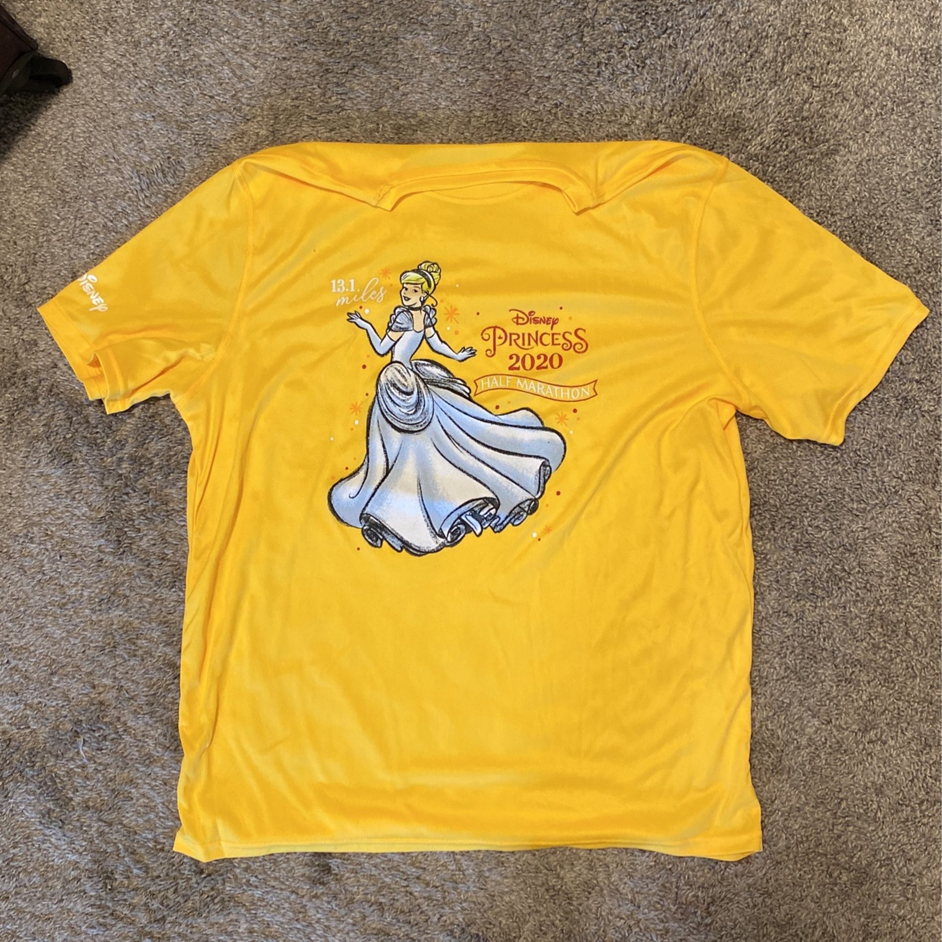 Rundisney - 2020 Princess Half Marathon T-shirt