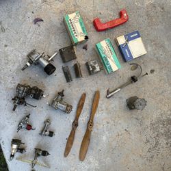Vintage Model, Airplane Engines, And Accessories