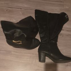 Women's Boots Size 7.5 