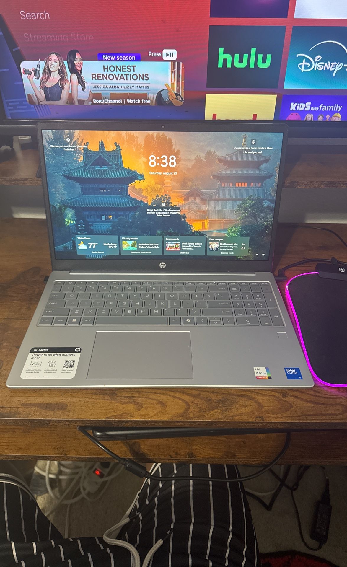 Windows 11 Pro Laptop Silver