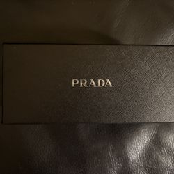 PRADA Gold Aviator Sunglasses 🕶️