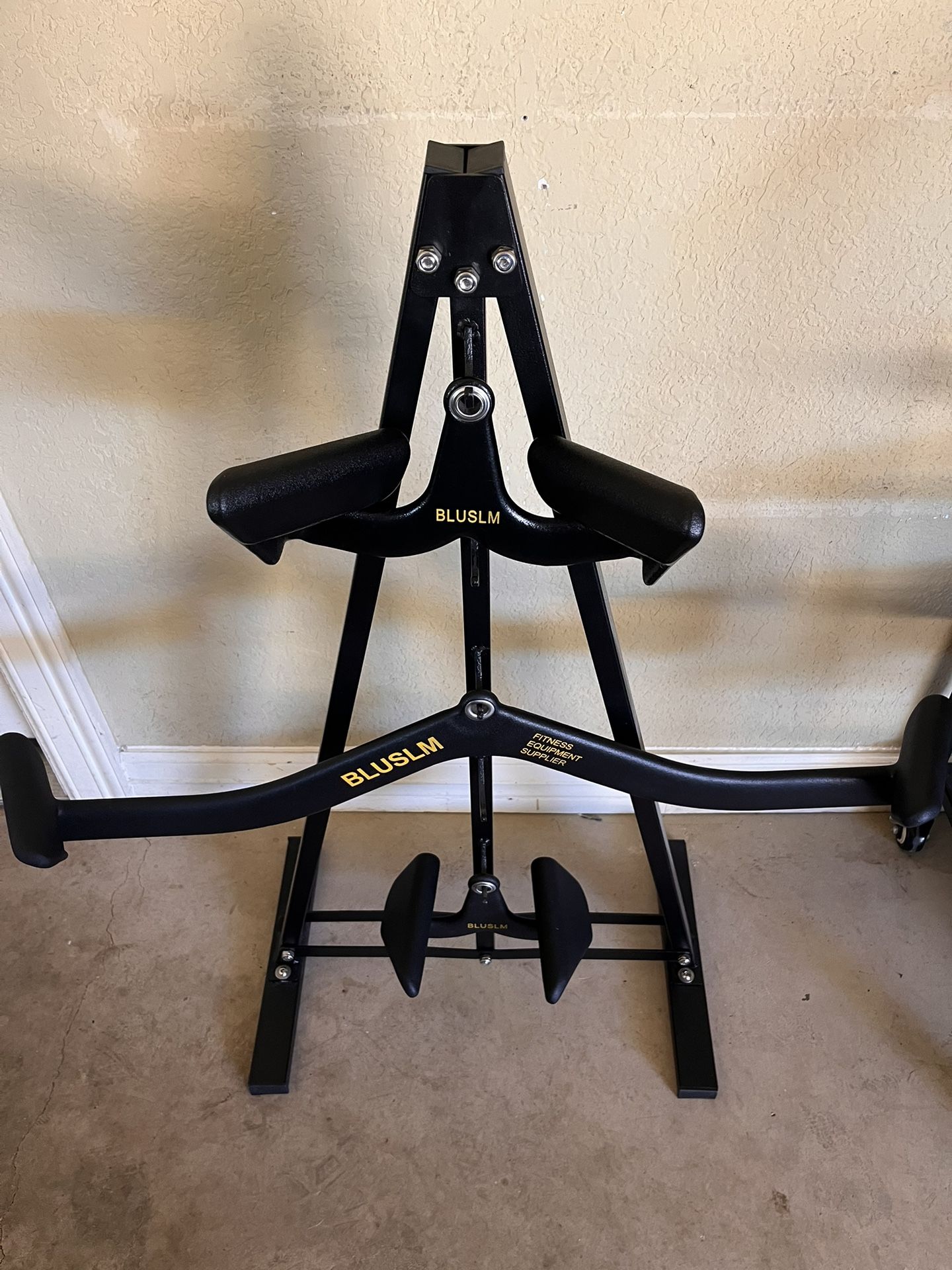 Lat Pull Down & Row Cable Attachments