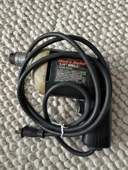 Black & Decker 1/4" Single Speed Corded Drill