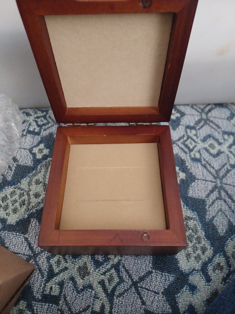  Wedding Ring  Box 