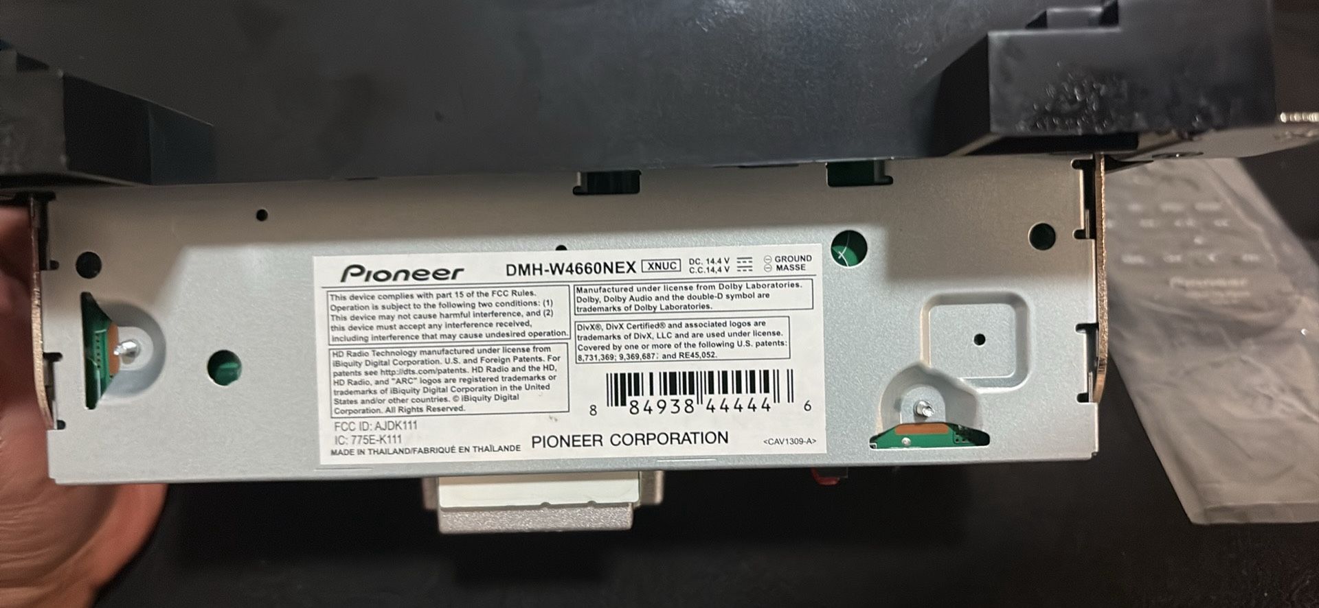 Radio system Pioneer DMH-W4660NEX open to deals