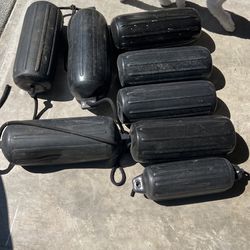 9 Large Fenders - w/line 