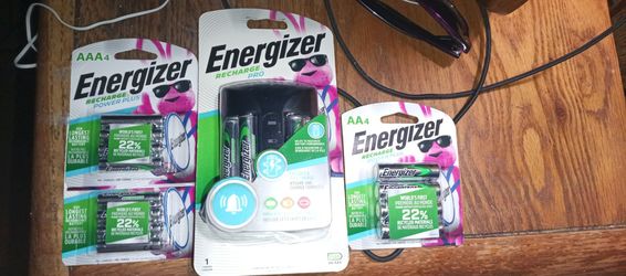 Energizer rechargeable batteries and charging system