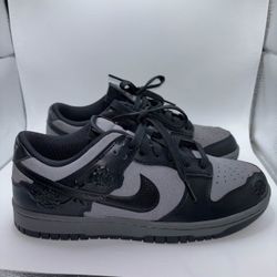 Nike (WMNS) Nike Dunk Low 'Black Roses'