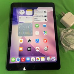 Apple iPad 8th Gen 32GB WiFi+Cellular UNLOCKED 10.2” iPad—Space Gray iOS 26 complete