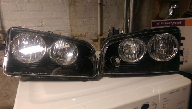 2007 charger lights from an srt8. they have prestine lenses