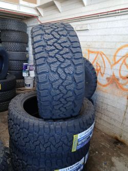 New set of tires 33 1250 22 leao tires