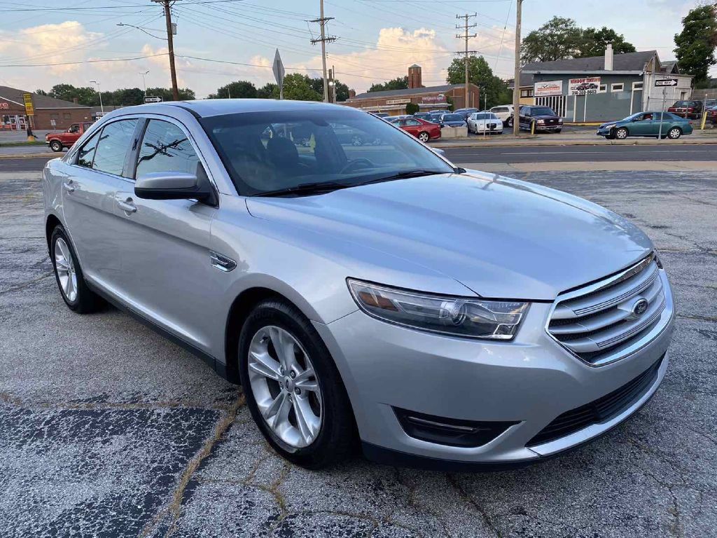 2013 Ford Taurus