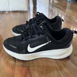 Amazing Kids Sneakers Nike Vomero 18
