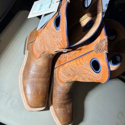 Brand New Ariat boots size 10 1/2
