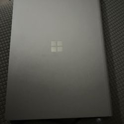 Microsoft Surface laptop 2