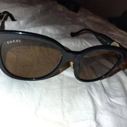 Gucci Womens Sunglasses 