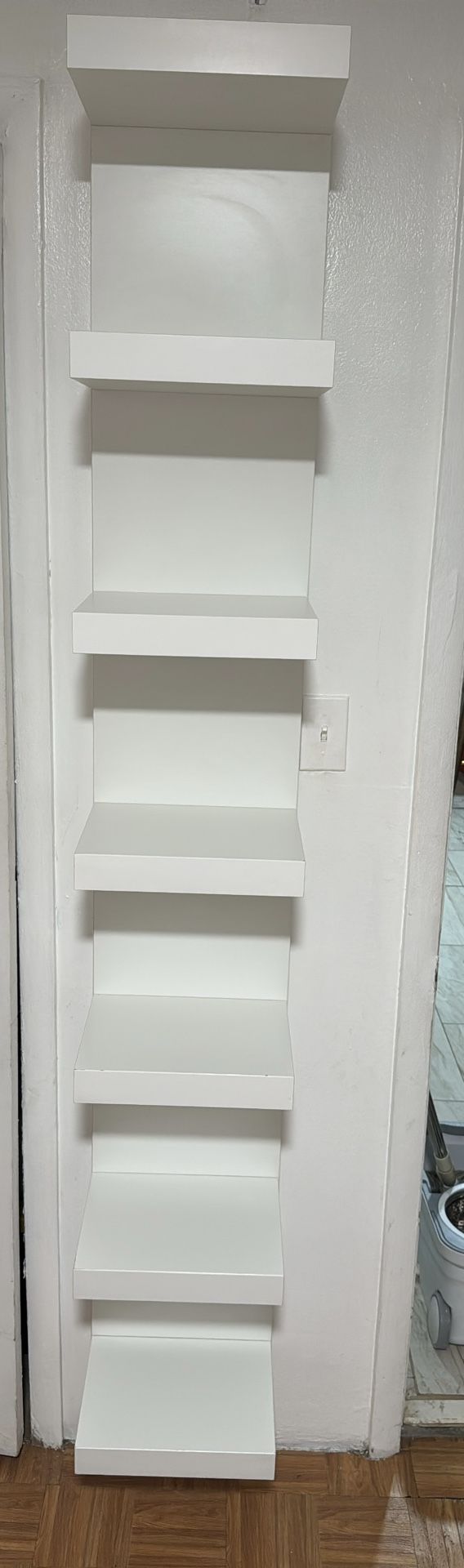 shelf for decoration, perfume and more. Estante Para Decoración Perfumes Y Más