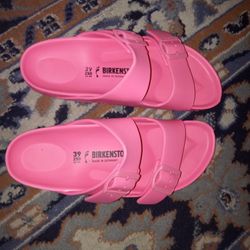 Birkenstock Arizona Eva Essential Sandals.