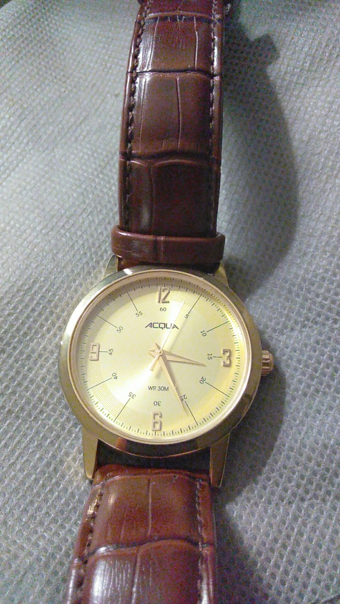 Acqua watch wr30m price clearance