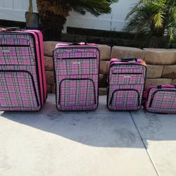 4-piece Softside Luggage Set 
