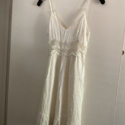 Rewind beautiful white summer dress size xs 