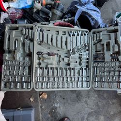 Crescent tool kit Incomplete