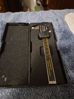 Electronic Digital Caliper