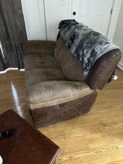 Automatic Reclining Love Seat With Built In USB Port On Both Side