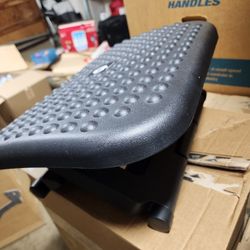 Mind Reader Adjustable Footrest