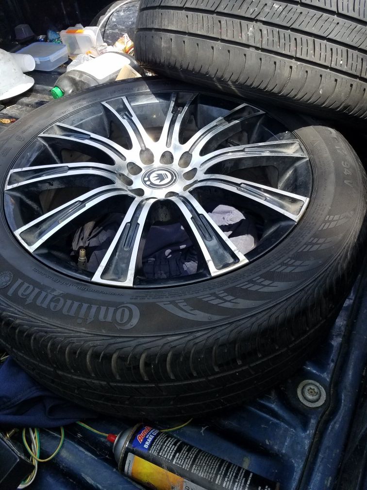 17 universal rims w tires for Sale in Compton, CA - OfferUp