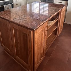 Granite countertop for kitchen island