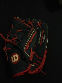 Wilson baseball glove