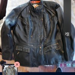 LIKE NEW !! Vintage Harley Davidson Leather Studded Jacket
