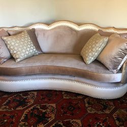 Sofa, Chair And Lounge