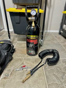 Smittybilt 10lbs CO2 tank for off-roading and overlanding