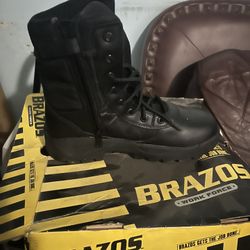 Woman’s Size 8 Work Boots