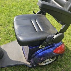 3 Wheel Scooter 